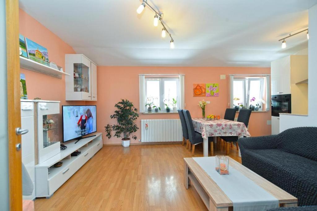 Apartman Eda Пула Экстерьер фото
