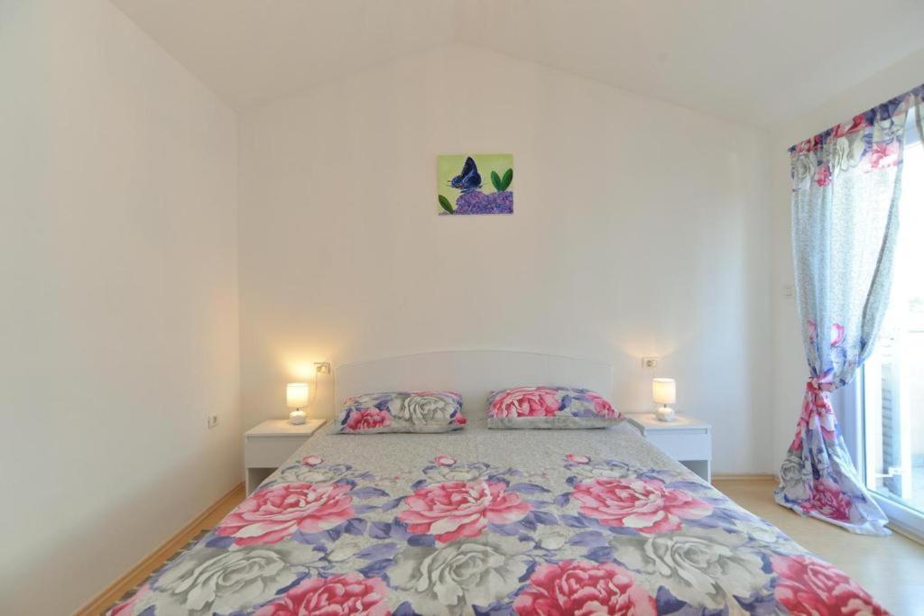 Apartman Eda Пула Экстерьер фото