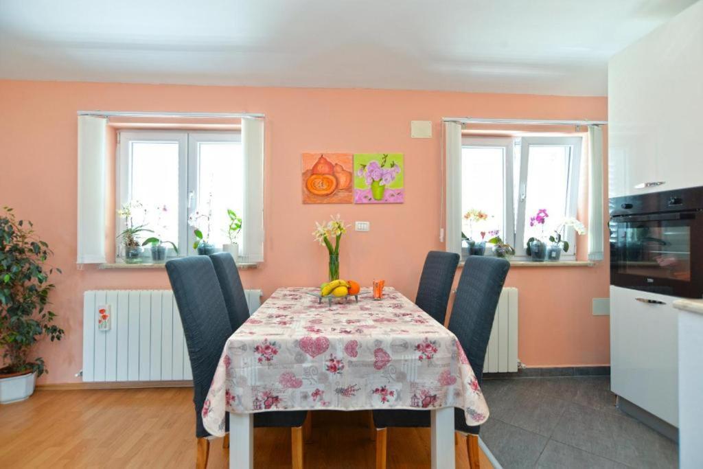 Apartman Eda Пула Экстерьер фото