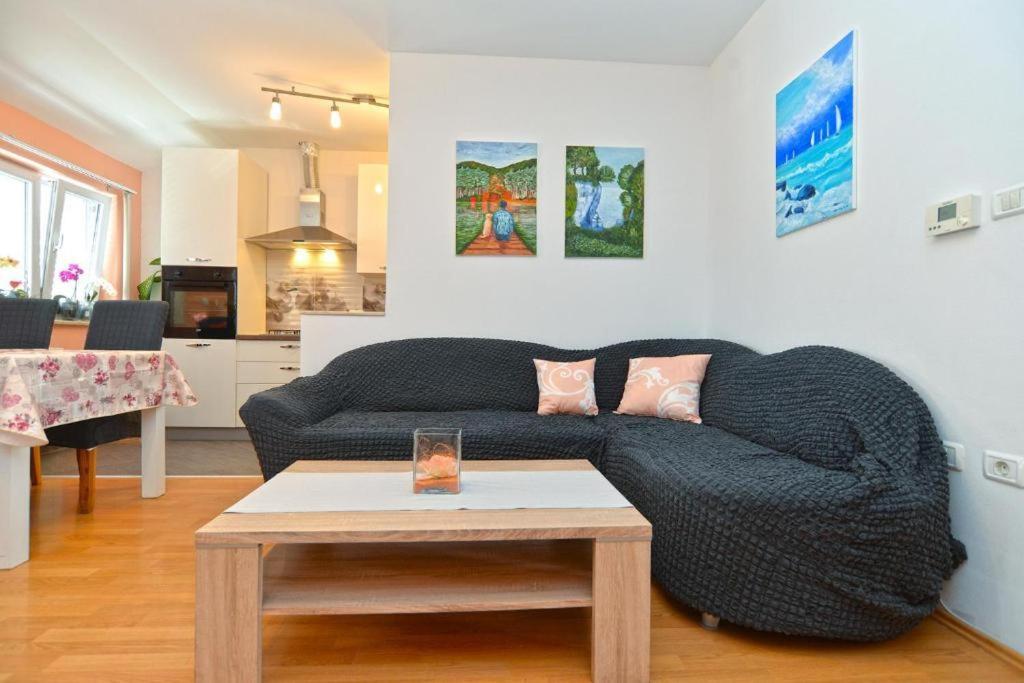 Apartman Eda Пула Экстерьер фото