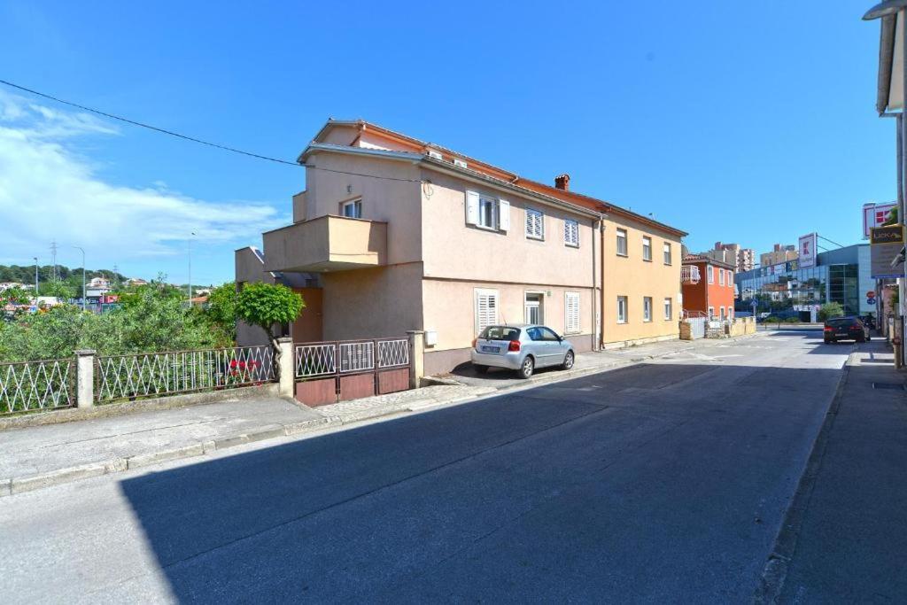 Apartman Eda Пула Экстерьер фото